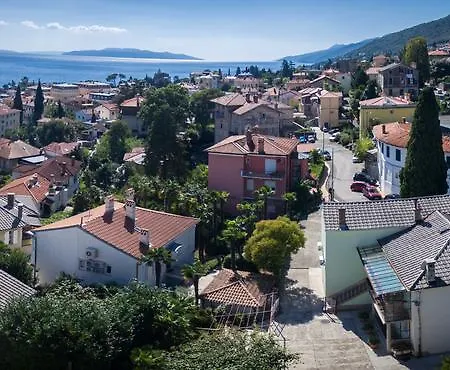 Kinkela Lägenhet Opatija