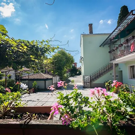 Lägenhet Kinkela Opatija